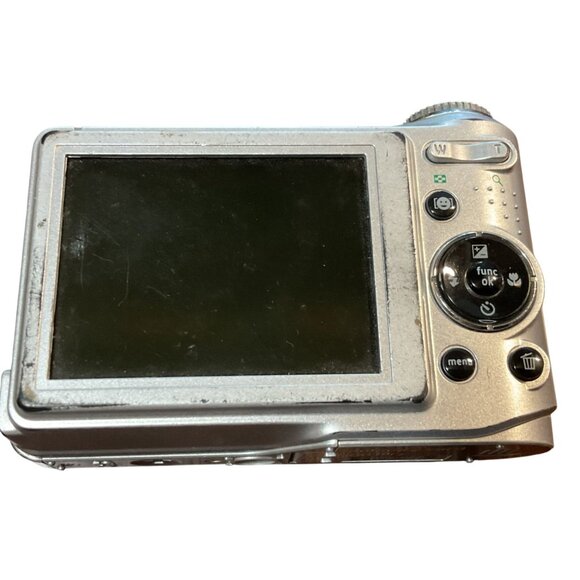 GE 8.0 Megapixel A835 Digital Camera With SD Card & 3x Optical Zoom Silver - Picture 3 of 4